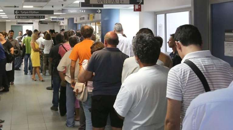 Νέο αλαλούμ: Zήτησαν προκαταβολή φόρου και απ΄όσους έκλεισαν τα βιβλία τους