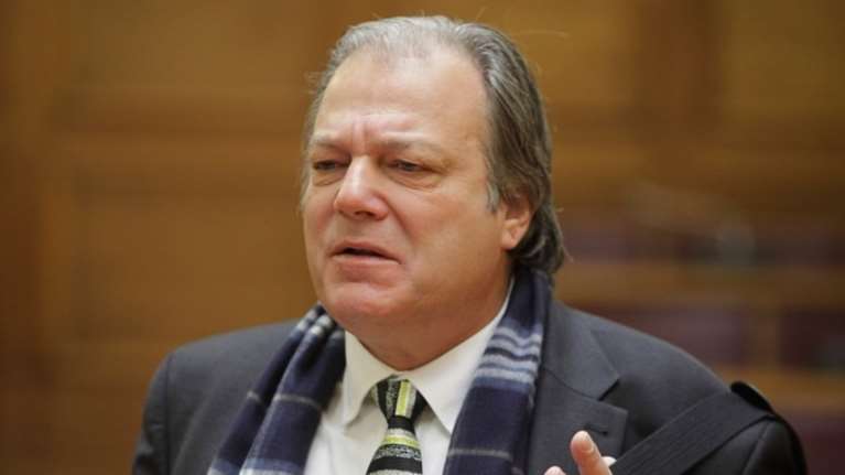 Ο Κατσίκης λέει τώρα ότι δεν θα ψηφίσει την αλλαγή φύλου