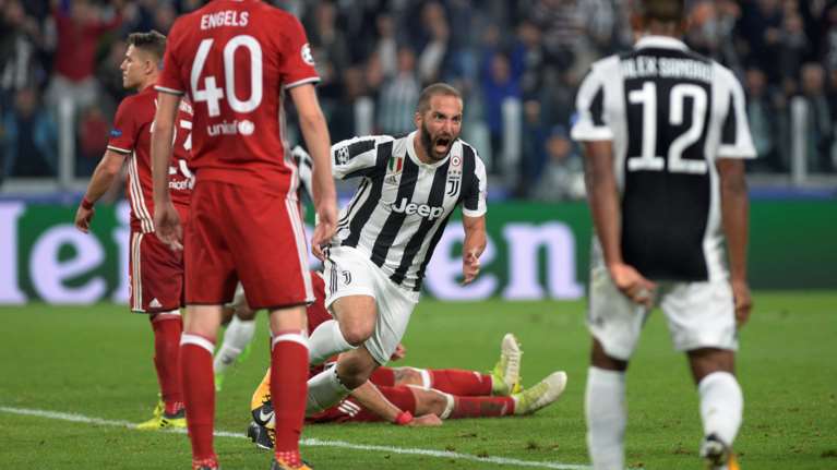 Το πάλεψε ο Ολυμπιακός αλλά υποτάχθηκε στην &quot;Μεγάλη Κυρία&quot;