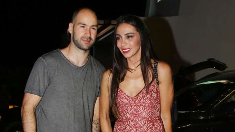 Χοψονίδου: Τα 4 παιδιά της γνώρισαν τη νεογέννητη αδελφή τους - βίντεο