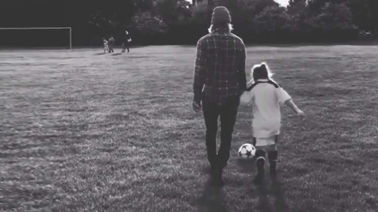 Ο επόμενος ποδοσφαιριστής των Μπέκαμ είναι η ... Χάρπερ