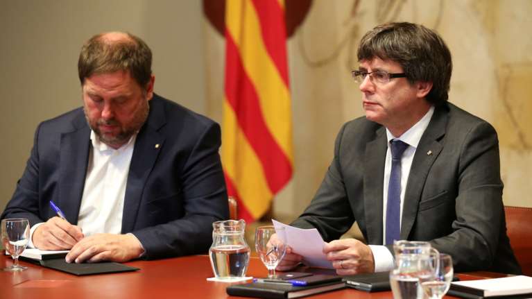 Αποχώρηση της ισπανικής αστυνομίας ζητά ο καταλανός πρόεδρος