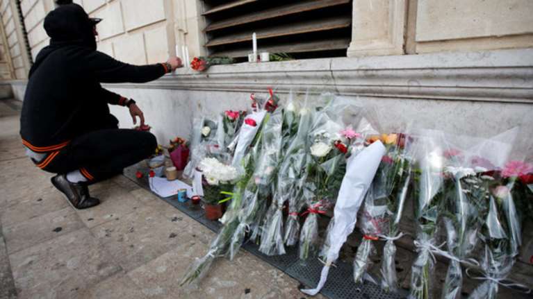 Εγκληματική ενέργεια η αιματηρή πυρκαγιά σε πολυκατοικία στη Μιλούζ