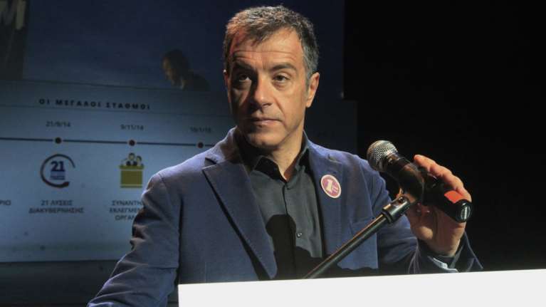 Νέα πρόταση &amp; έκκληση Θεοδωράκη για την εξ&#39; αποστάσεως ψήφο