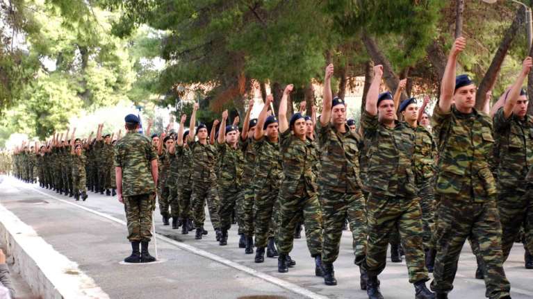 Στα 33 χρόνια θα πέσει το όριο για την εξαγορά της θητείας