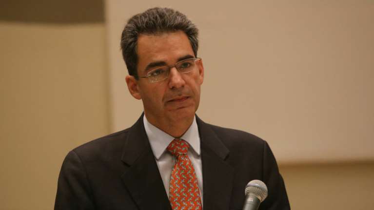 «Ασπίδα» Παυλόπουλου στον καθηγητή Συρίγο μετά τις απειλές