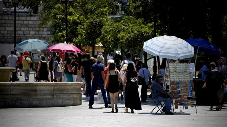 Νεόπτωχοι με μερική απασχόληση και με μισθούς πείνας 500 ευρώ