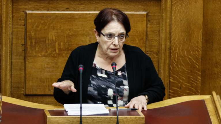 Αλ. Παπαρήγα:Ο ιδεολογικός «πολτός» του ΣΥΡΙΖΑ διαφθείρει συνειδήσεις