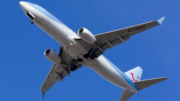 Θρίλερ στον αέρα! Λιποθύμισε ο πιλότος