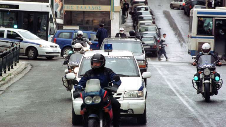 Οικογενειακή τραγωδία στο Περιστέρι: Πατέρας μαχαίρωσε τον γιό του