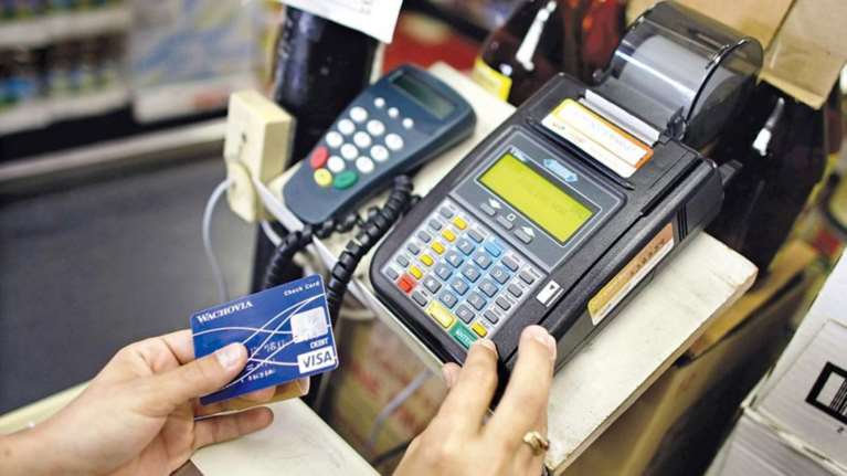 Λοταρία: Ολα όσα πρέπει να γνωρίζετε για τις συναλλαγές με πλαστικό χρήμα