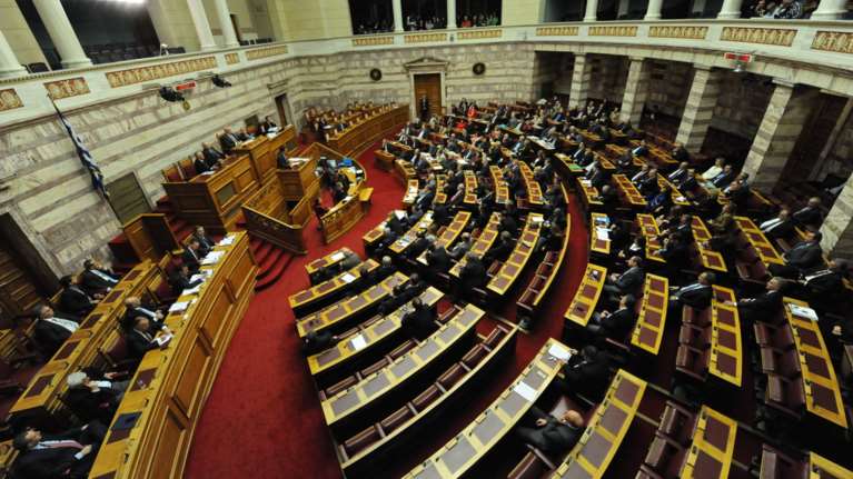 Καταδίκη της δολοφονίας αλλά με αιχμές από τον πολιτικό κόσμο