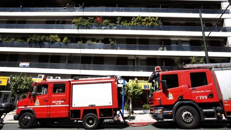 Νεκρό ζευγάρι από πυρκαγιά σε διαμέρισμα στου Ζωγράφου