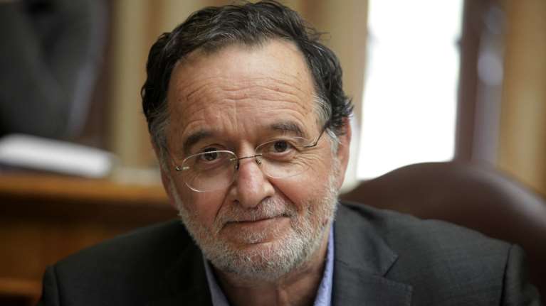 Ο Λαφαζάνης πάει στο Σότσι ομιλητής