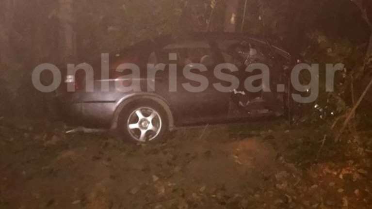 Αυτοκίνητο παρέσυρε πεζή στη Λάρισα και έπεσαν μαζί στο ποτάμι