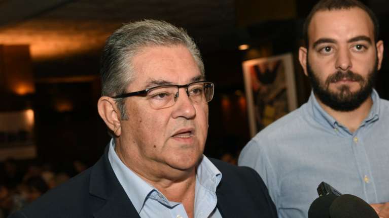 Κουτσούμπας για Τσίπρα σε Τραμπ: Έκανε καλό στριπτίζ και πήρε φιλοδώρημα