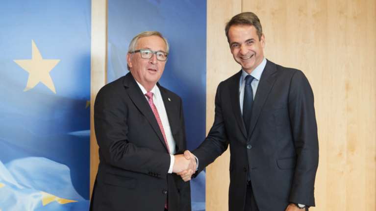 Συνάντηση Μητσοτάκη - Γιούνκερ διάρκειας 40 λεπτών