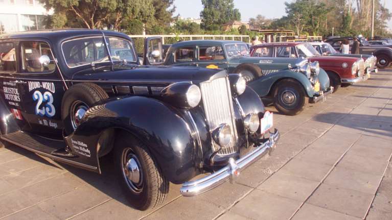 Απίστευτο: Η κυβέρνηση τα έβαλε τώρα και με τα αυτοκίνητα «αντίκες»