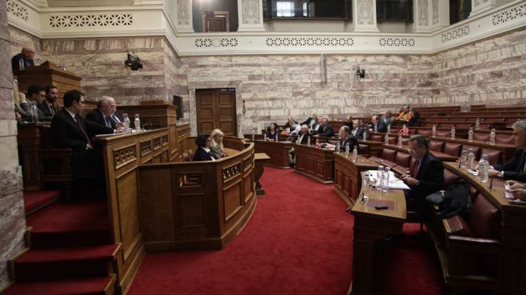 Προβληματισμός για τα F-16 και σε βουλευτές του ΣΥΡΙΖΑ