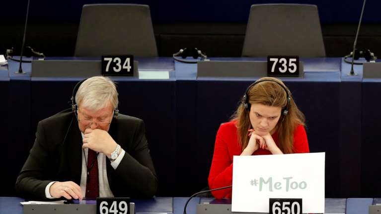 #Me too στο Ευρωκοινοβούλιο κατά της σεξουαλικής βίας [ΕΙΚΟΝΕΣ]