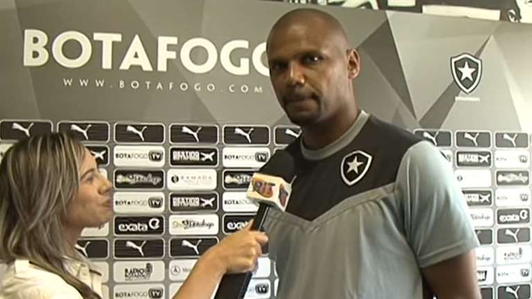 Λήστεψαν διεθνή τερματοφύλακα της Βραζιλίας στη μέση του δρόμου (ΒΙΝΤΕΟ)