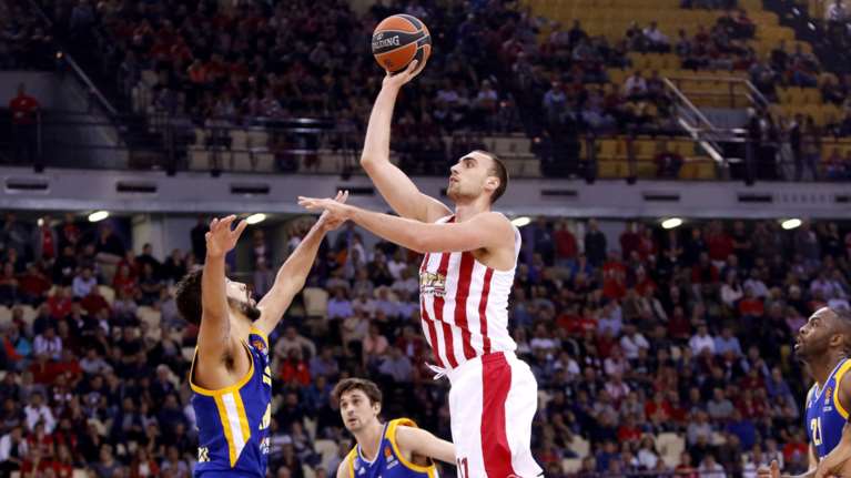 Επιβλητική εμφάνιση από τον Ολυμπιακό, 92-75 την Κίμκι