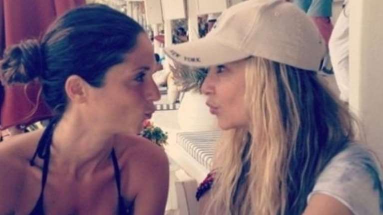 Αννα Βίσση: Βόλτα στη Νέα Υόρκη με την κόρη και τα εγγόνια της (Εικόνες)