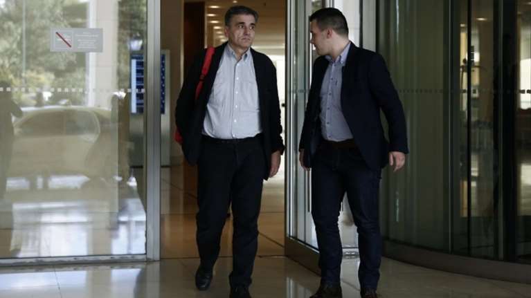 Oι 35 μέρες-φωτιά που θα κρίνουν αξιολόγηση και προϋπολογισμό