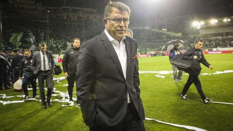 Χωρίς κλασικό επιθετικό απόψε ο Ολυμπιακός με την Μπαρτσελόνα