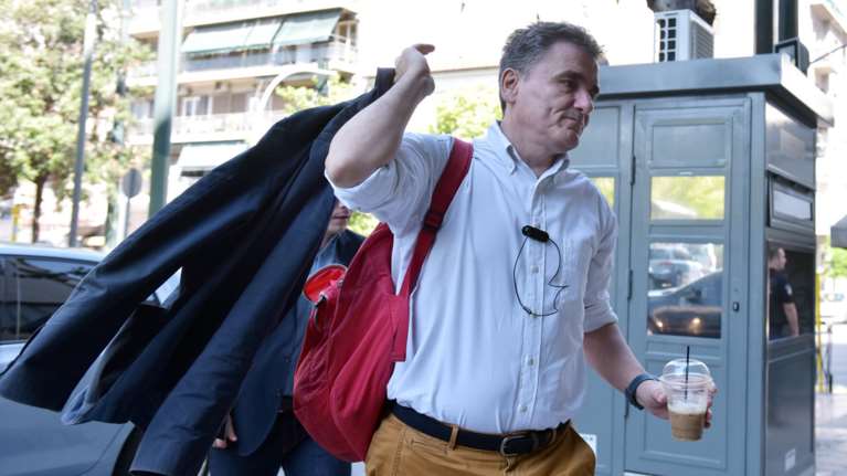 Αποστάσεις από τους 53 για την απόφαση της ΠΓ του ΣΥΡΙΖΑ