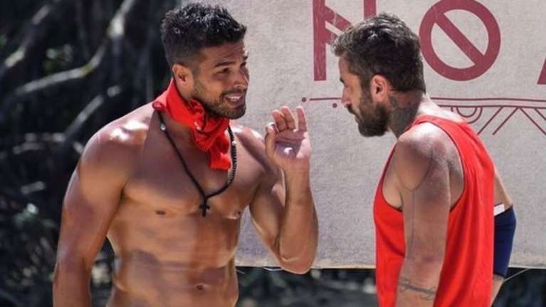 Εμφάνιση - έκπληξη στο Nomads: Διάσημος Ελληνας τραγουδιστής στο παιχνίδι