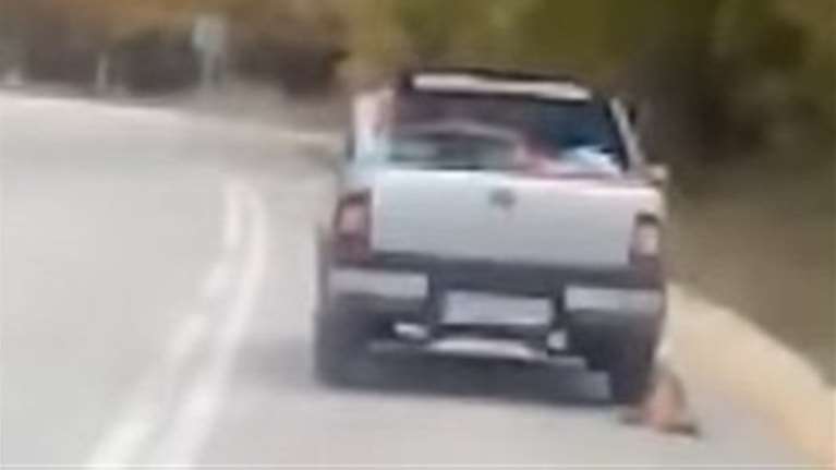 Αθωώθηκε ο οδηγός στα Καλάβρυτα που έσερνε τον σκύλο με το αγροτικό του