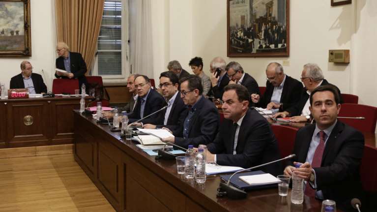 Βουλή:Αποχώρησε η ΝΔ με καταγγελία για 550 προσλήψεις εκτός ΑΣΕΠ σε ΚΕΕΛΠΝΟ