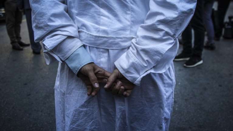 Στάση εργασίας των νοσοκομειακών γιατρών-συγκέντρωση στο υπ. Υγείας