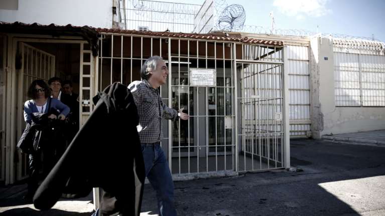 Tι ζήτησε ο Κουφοντίνας για να βγει με άδεια από τη φυλακή