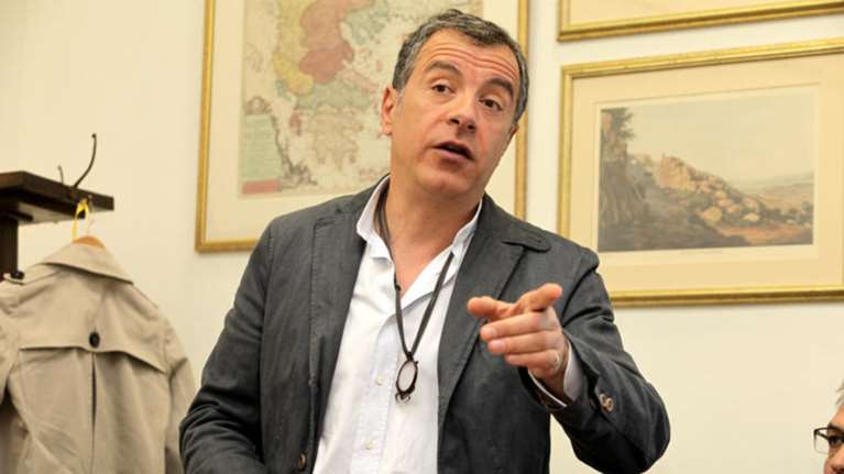 Θεοδωράκης: Οποιος προπαγανδίζει ένα έγκλημα δεν έχει δικαίωμα στην άδεια