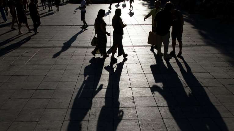 ΟΟΣΑ: Θλιβερή πρωτιά στην ασφαλιστική κάλυψη των Ελλήνων