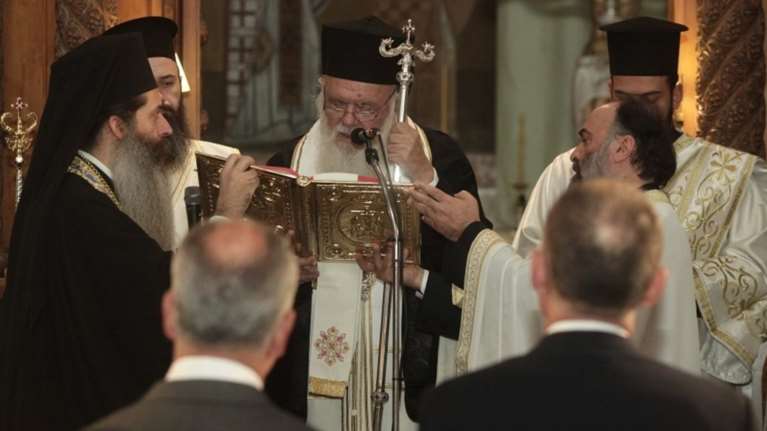 Ιερώνυμος: Η Εκκλησία δεν κάνει διακρίσεις