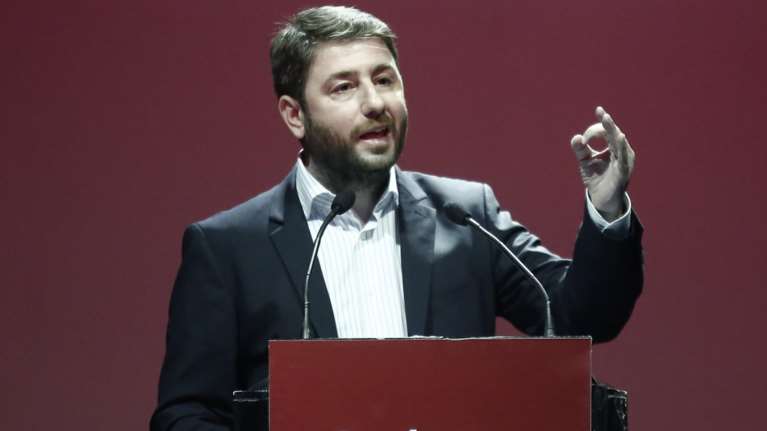 Θα γίνει ο β&#39; γύρος, ξεκαθαρίζει ο Ανδρουλάκης, «δεν πήρε 50% η Φώφη»