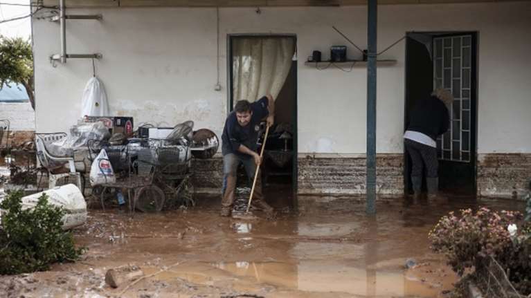 Εισαγγελική παρέμβαση για τους θανάτους από τη θεομηνία