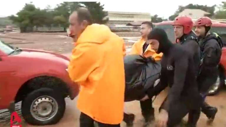 Γιατροί Θριάσιο: Οι νεκροί και οι τραυματίες πιθανόν να αυξηθούν