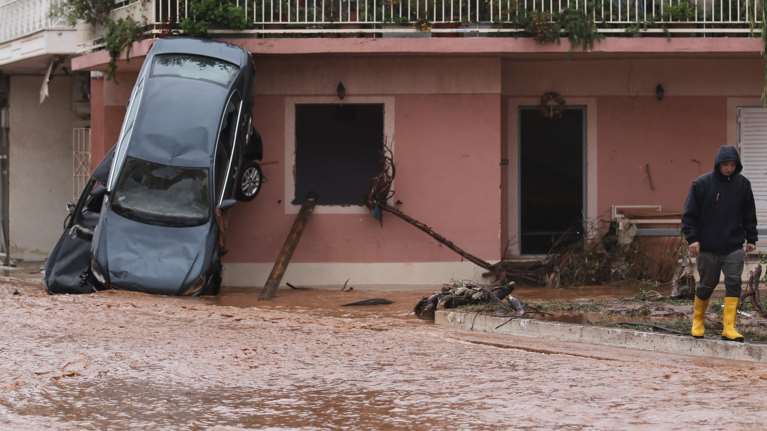 Τα ρέματα θανάτου που απειλούν να πνίξουν την Αττική