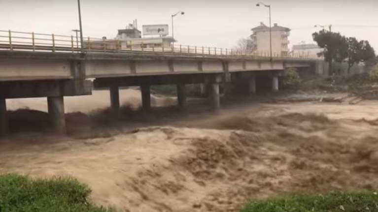Συναγερμός και στην Κατερίνη: 300 κλήσεις στην πυροσβεστική υπηρεσία