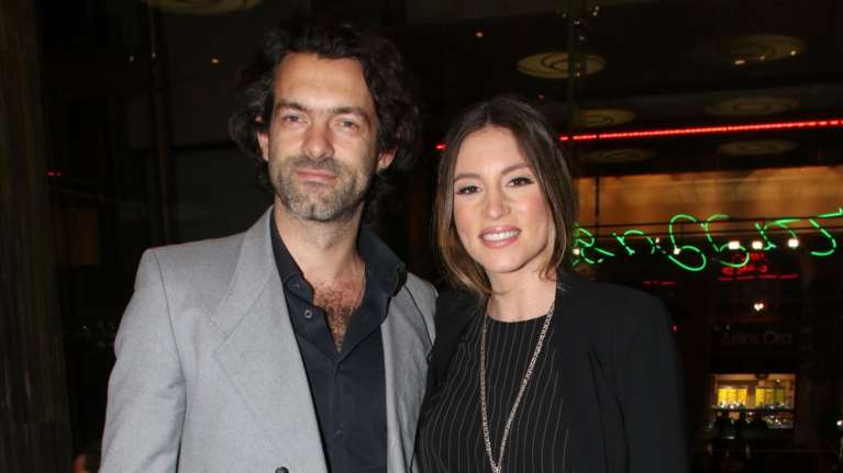 Παντρεύτηκε κρυφά η Αθηνά Οικονομάκου - Δείτε εικόνες