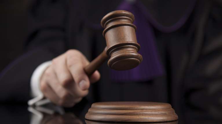 Ενοχή 56 ατόμων εισηγείται ο εισαγγελέας για το «πάρτι» στη ΓΕΝΟΠ