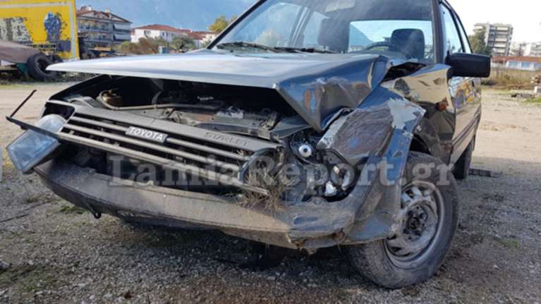 Απίστευτο τροχαίο με επτά αγριογούρουνα στη Λαμία