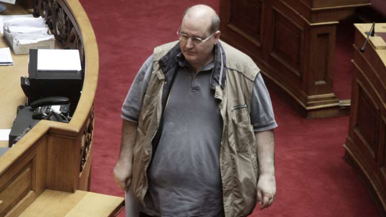 Φίλης: Η κυβέρνηση να ακυρώσει την πώληση όπλων στη Σαουδική Αραβία