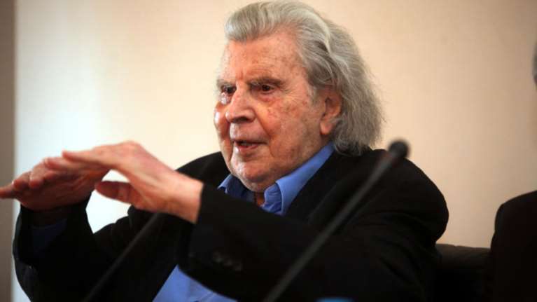 Καυστικός Μίκης για την υπόθεση της πώλησης όπλων στη Σ.Αραβία