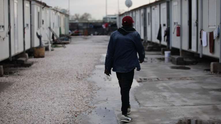 Λέσβος: Αγριες συμπλοκές μεταξύ μεταναστών με νεκρό