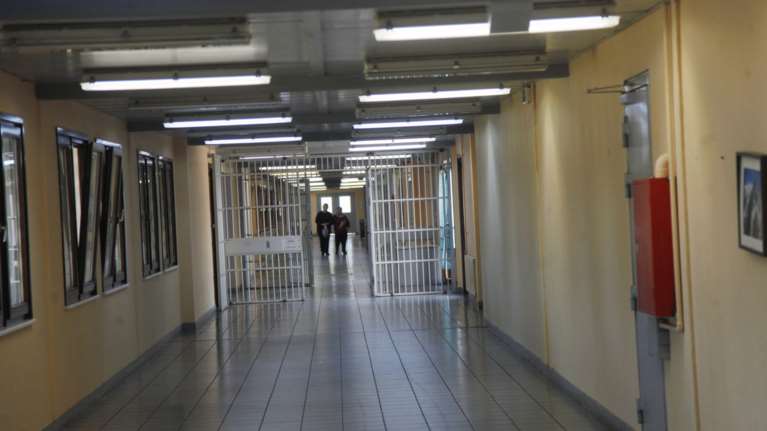 Πέθανε φρουρούμενη στο νοσοκομείο έγκλειστη στις φυλακές Θηβών